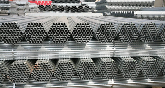 Films en plastique Serres agricoles à une seule portée Accessoires Tubes en acier galvanisé Largeur 6-12M