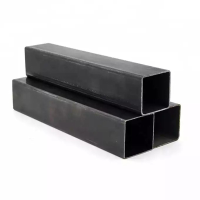 Tuyau noir d'acier en forme de tuyau de place de fer de noir de longueur des tuyaux d'acier 40x40mm 6m pour la construction